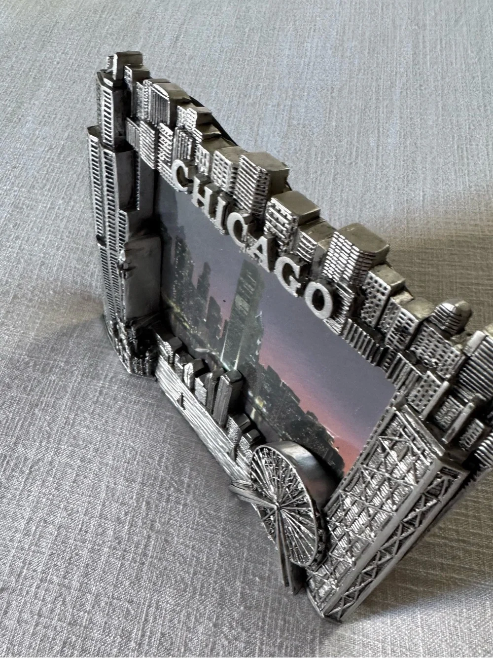 Chicago Skyline 4x6 Pewter Frame